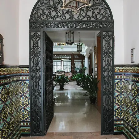 Andalusian Palace Bed and breakfast
