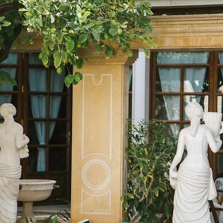 Bed and breakfast Andalusian Palace
